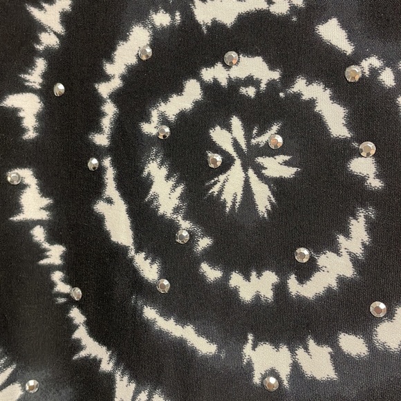 INC International Concepts Woman Shorts Romper Size 2X with Metal Sparkles - Picture 6 of 6